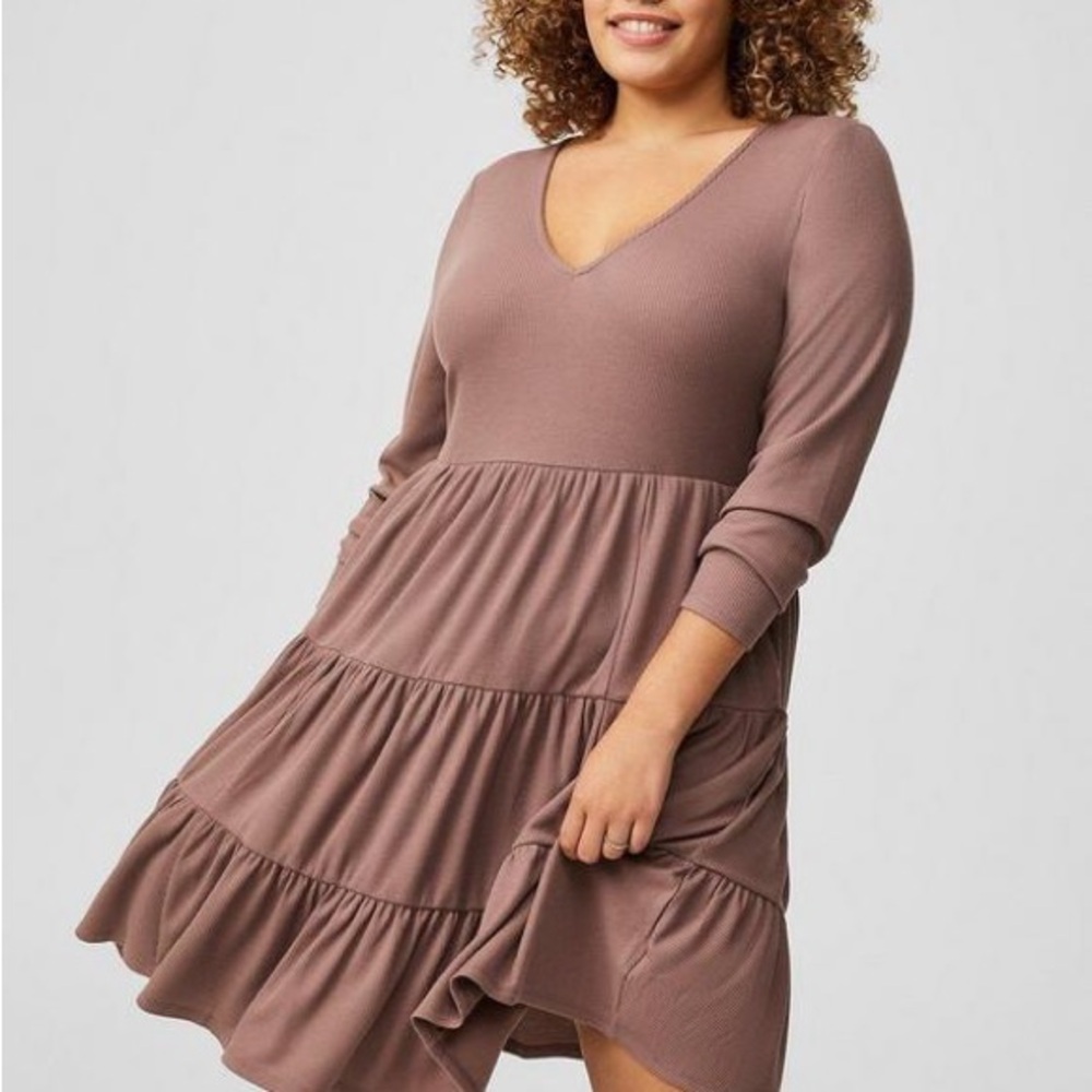 **Brand New** Torrid Women's 2X Taupe Long Sleeved Tiered Skater Dress